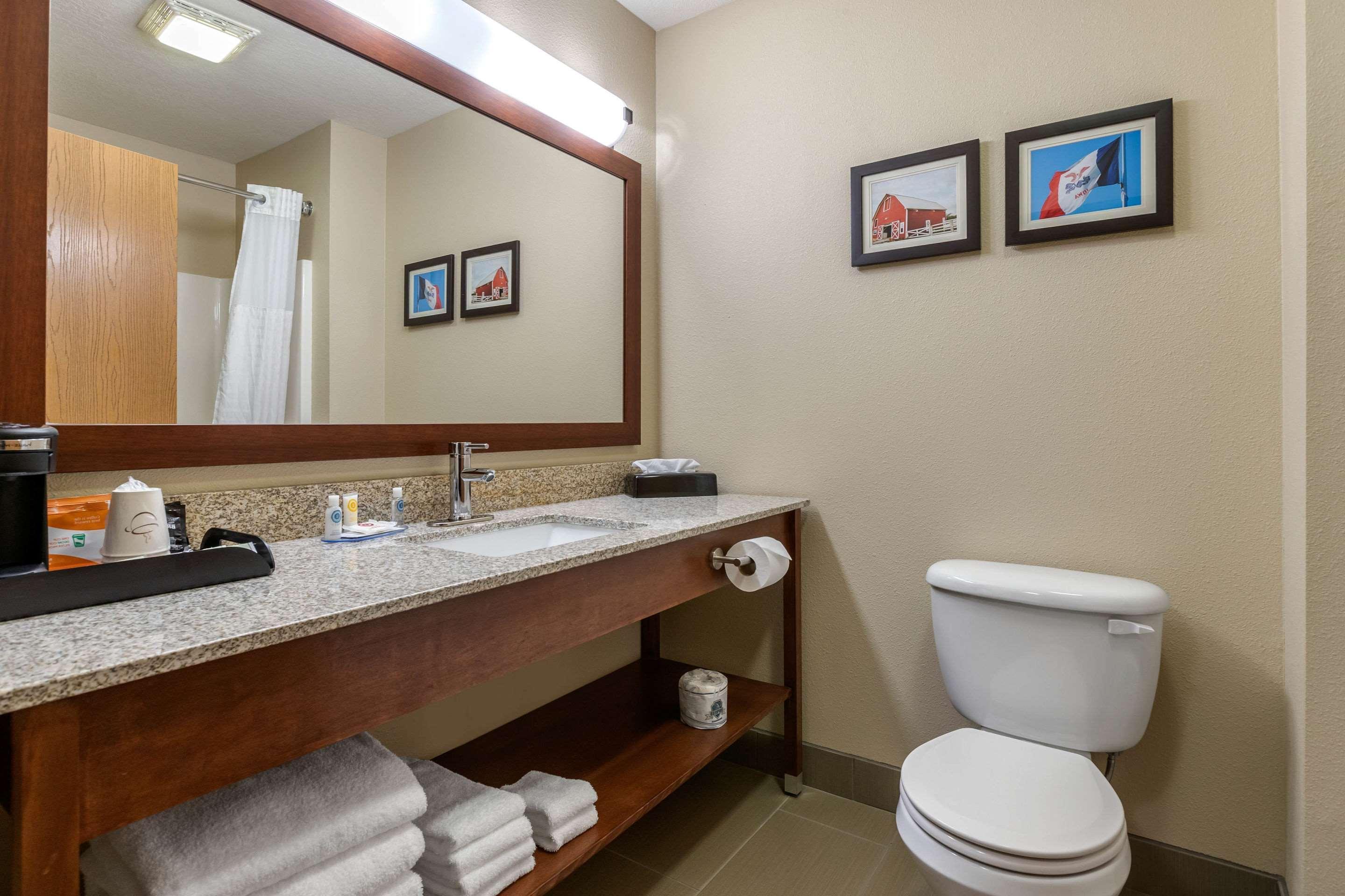 Comfort Inn Story City Exterior photo